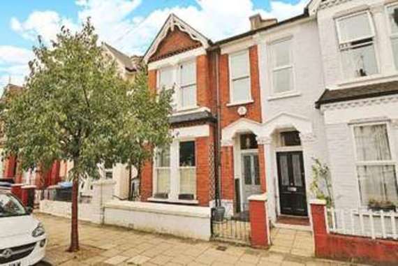 4 bedroom Terraced f...